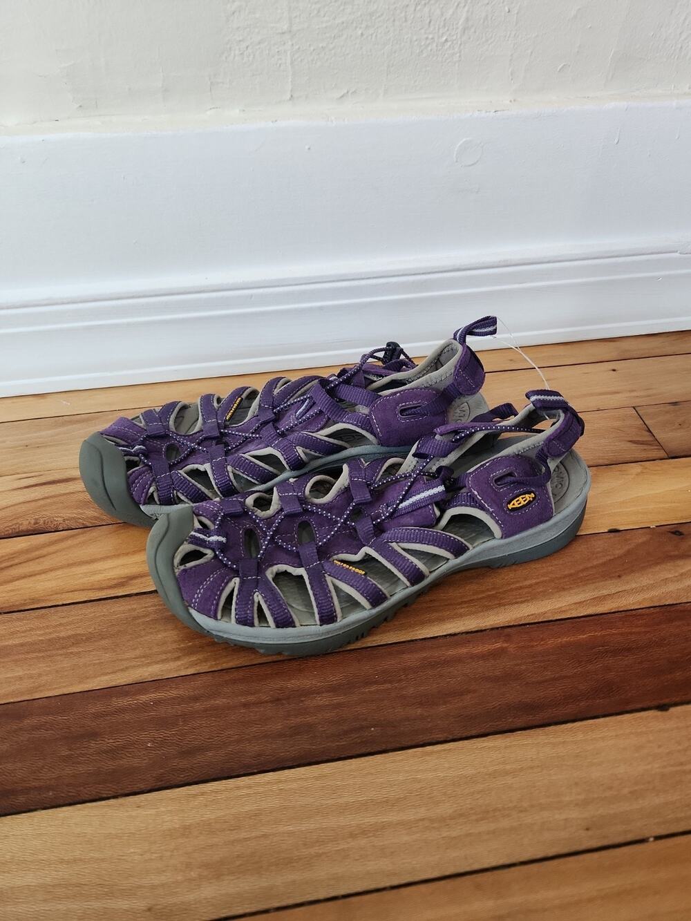 Keen Whisper Purple Leather Hiking Sandal Athletic Outdoor Shoes Size 11 Womens
